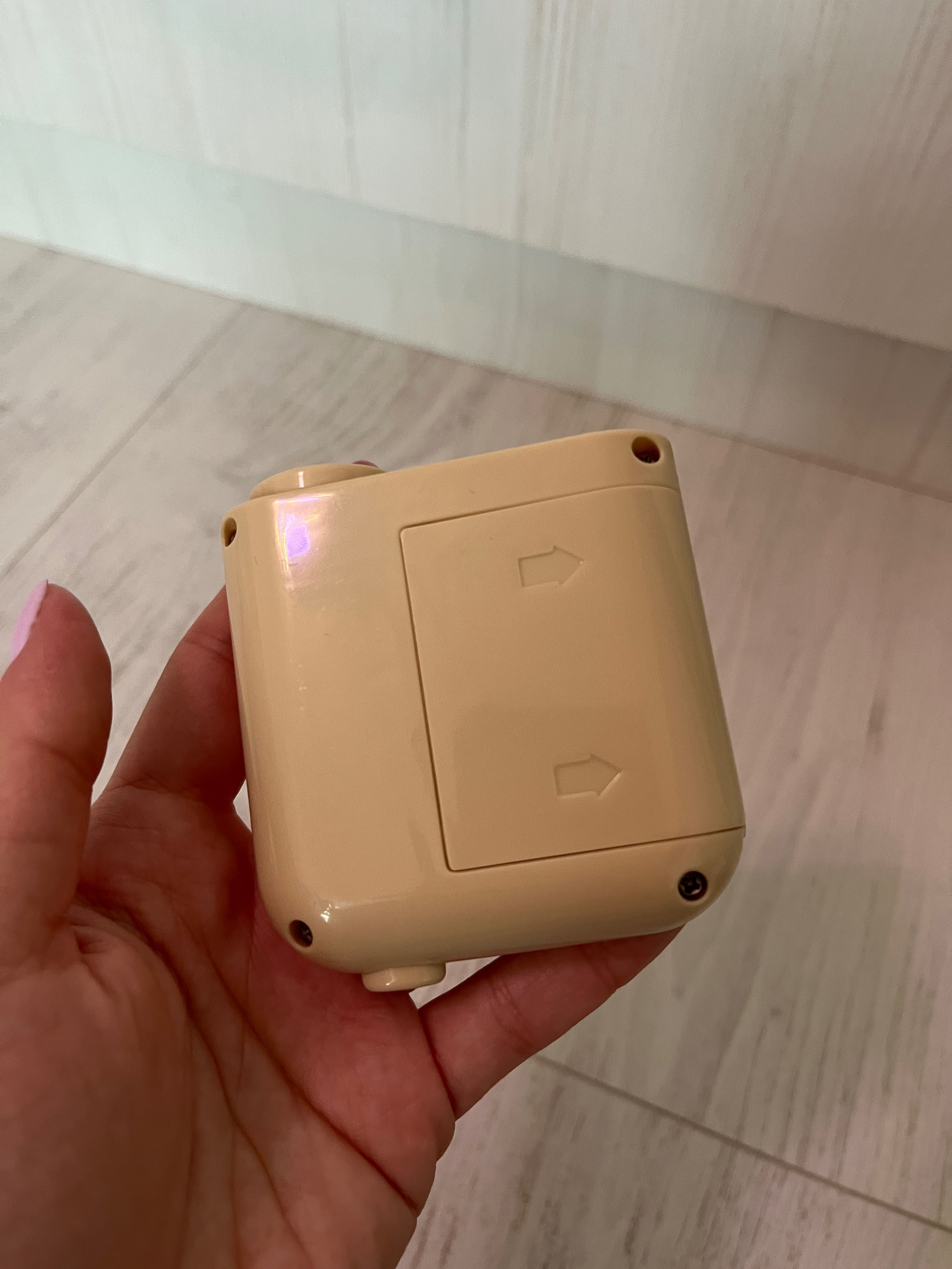 Mini projektor z obrazkiem