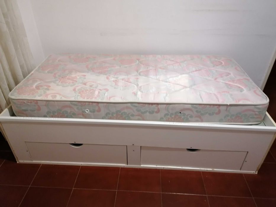 Cama individual com 2 gavetas com colchao
