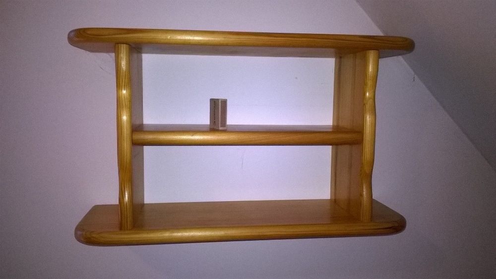 Sprzedam półkę sosnową