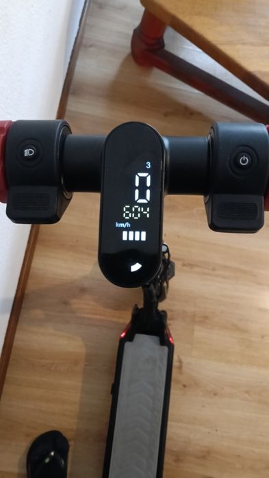 Trotinete KUGOO  elétrica