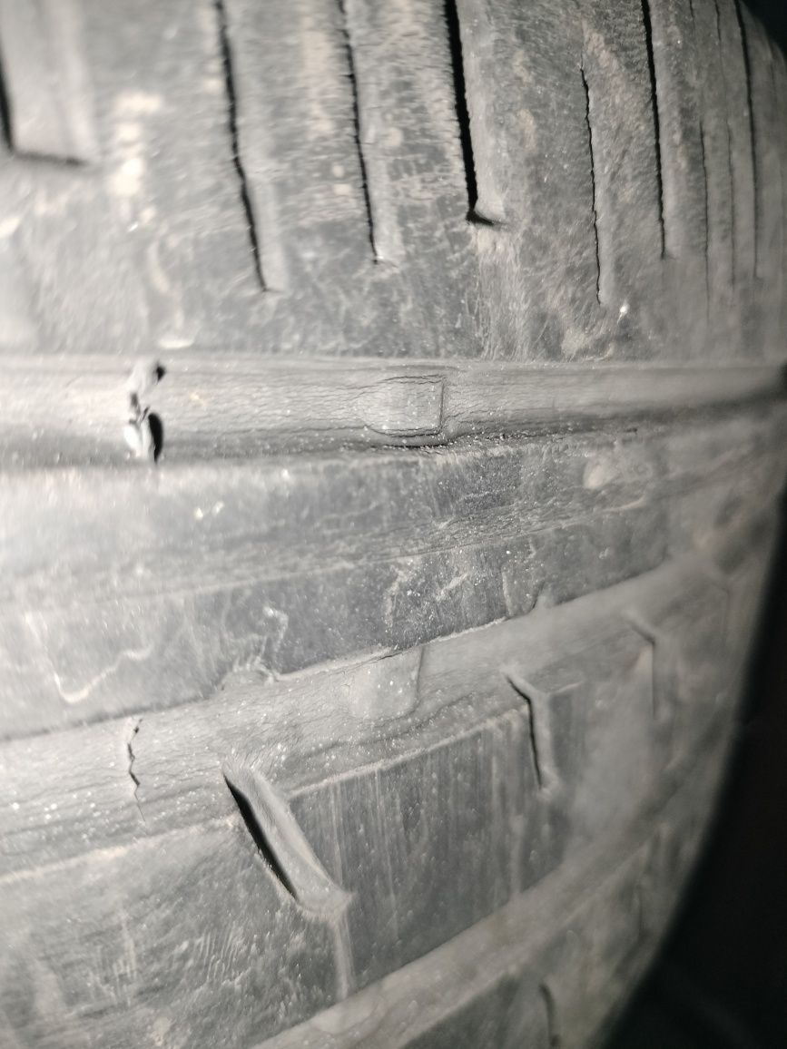 Pneus Pirelli + jantes BMW 16''