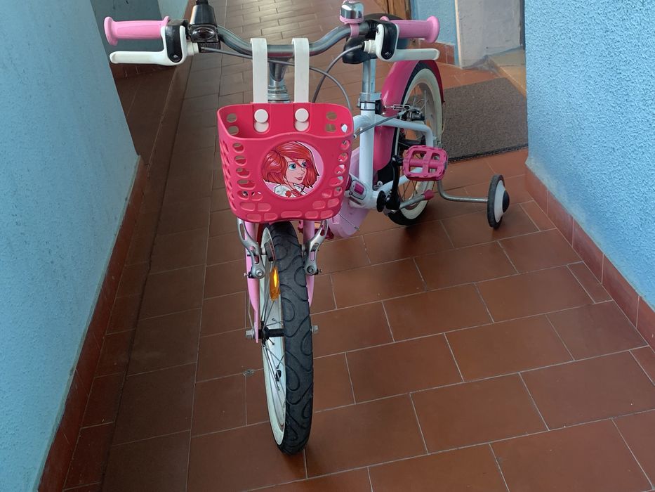 Vendo 2 bicicletas infantis (3 a 7 anos) – 1 ano de uso
