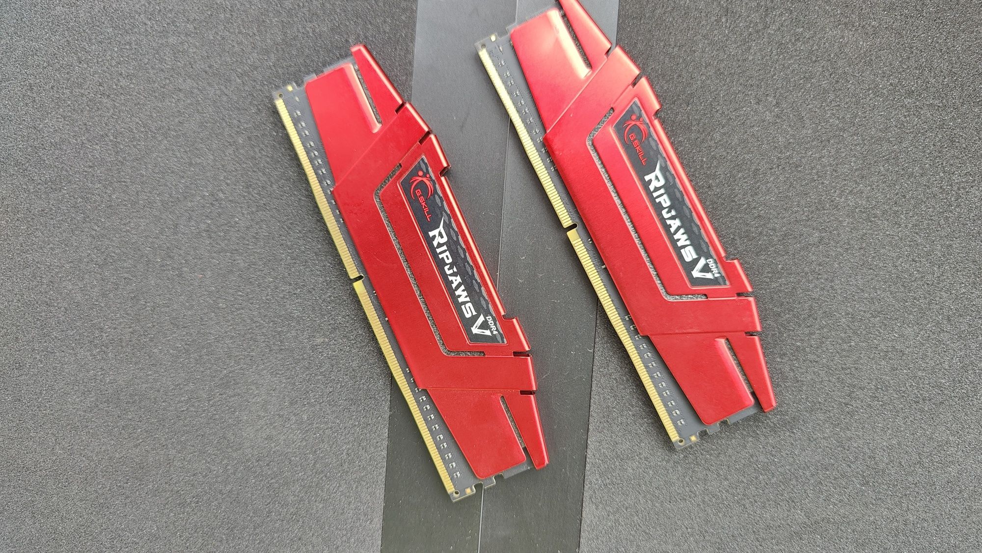 Memória RAM DDR4 G.Skill Ripjaws 16gb 2x8gb
