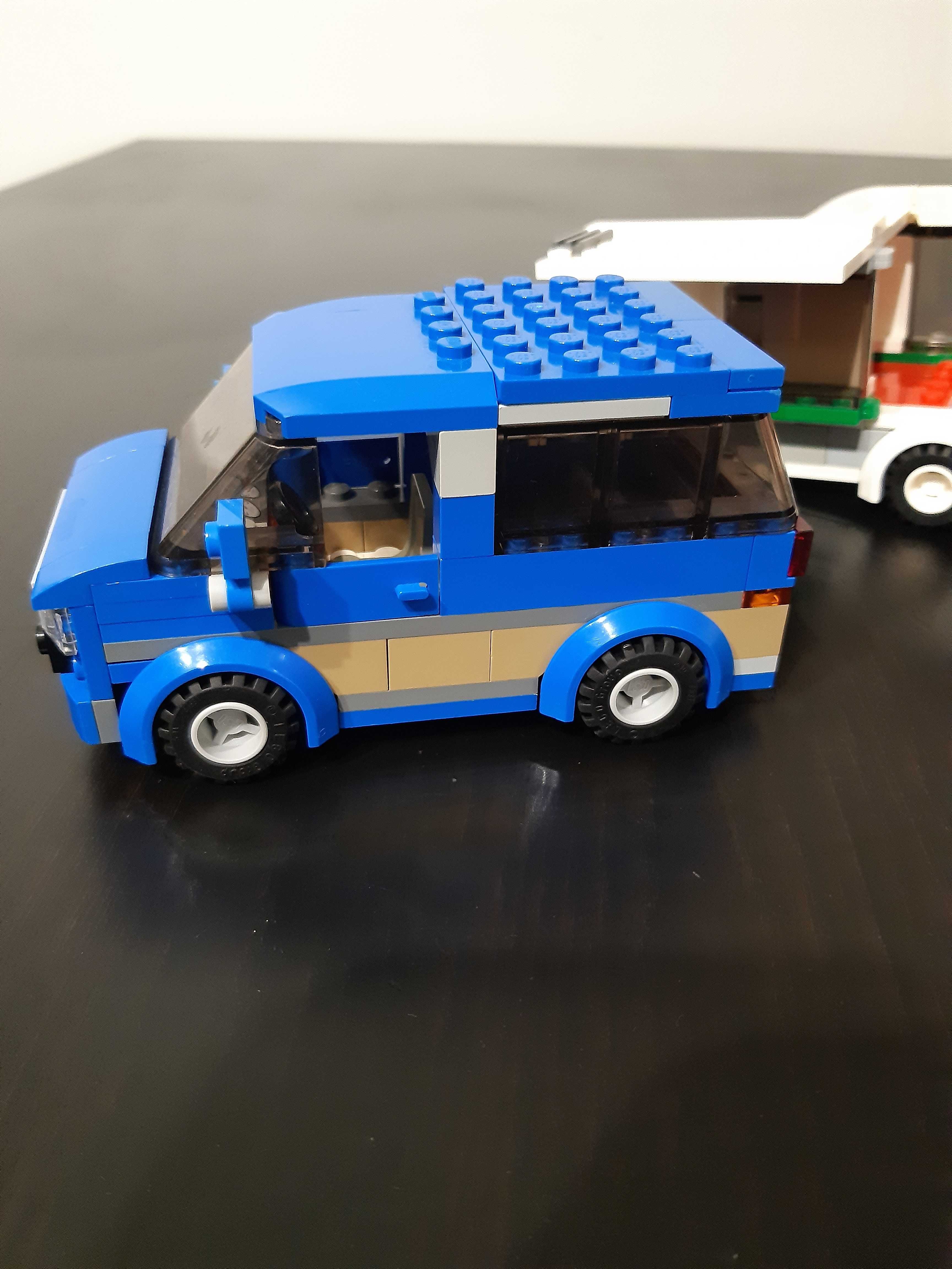 60117 Lego City Auto z przyczepą kempingową