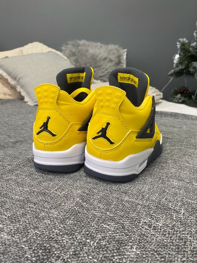 Buty Nike Air Jordan 4 lightning yellow