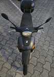 Moto Piaggio 50cc com baú
