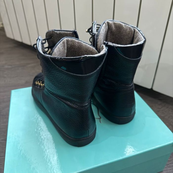 Продам женскую обувь оригинал Richmond