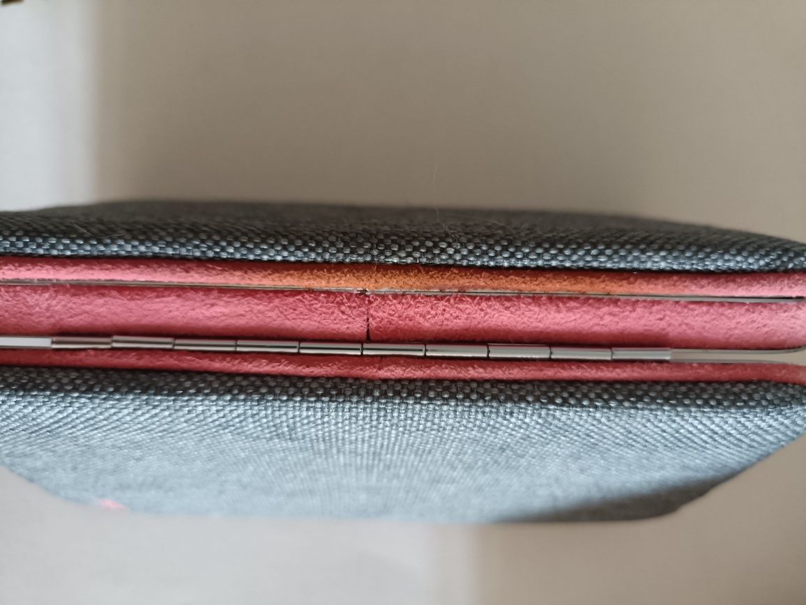 Mandel etui do telefonu 5,6 cala