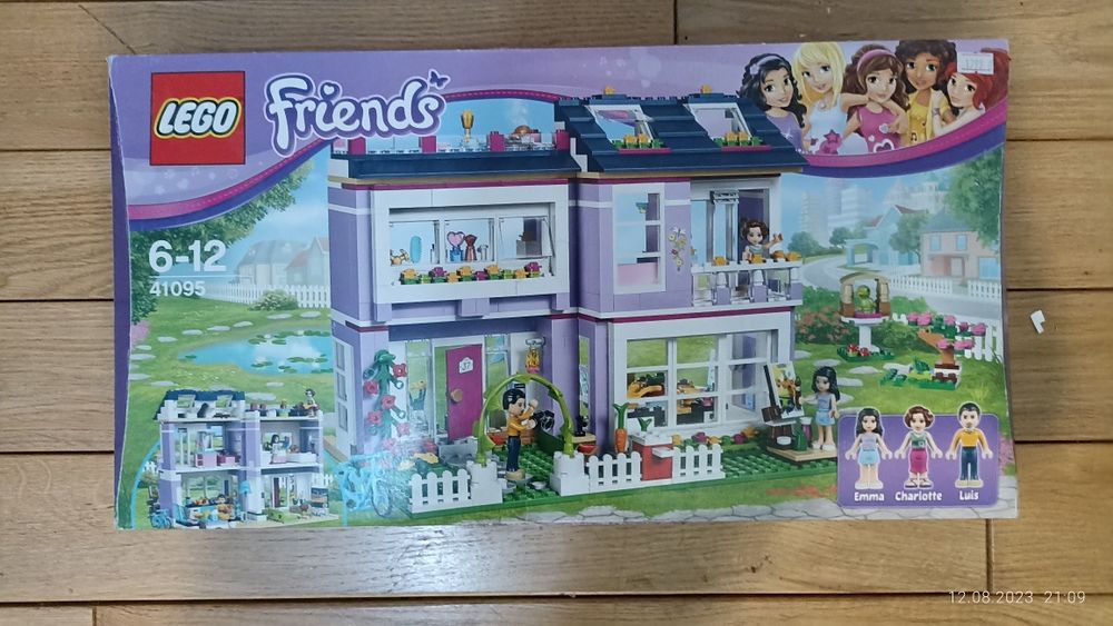 Lego friends будинок емми сімейний 41 095