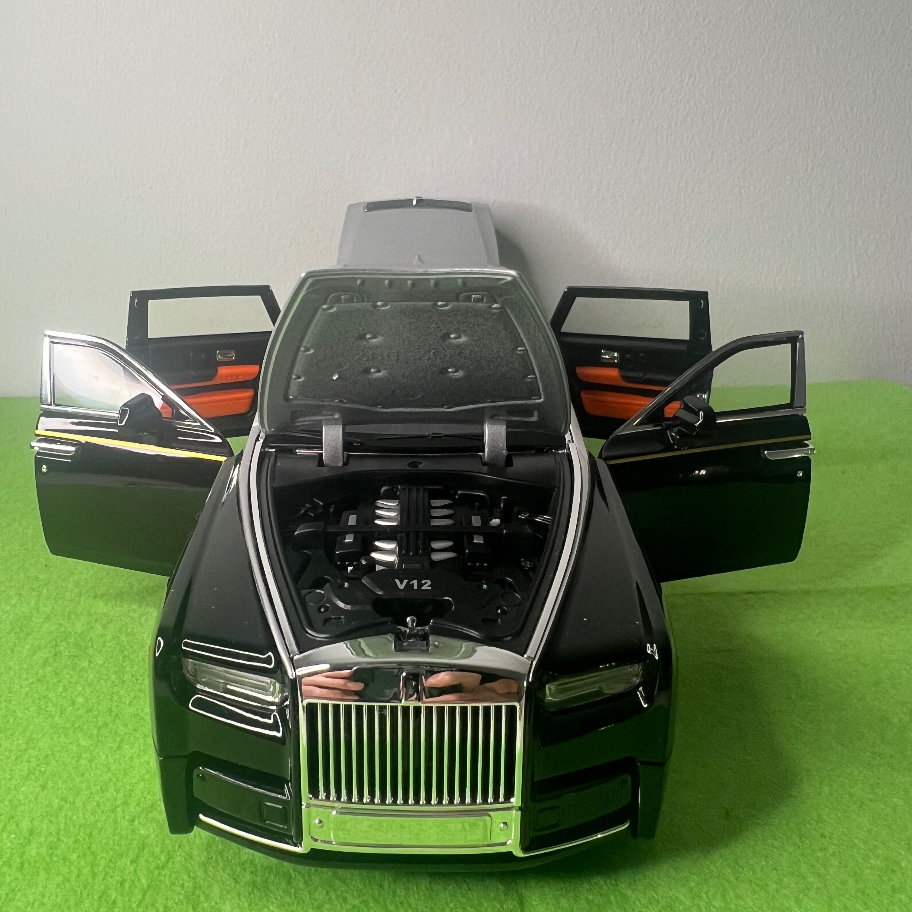 Rolls-Royce 1:18 – Novo