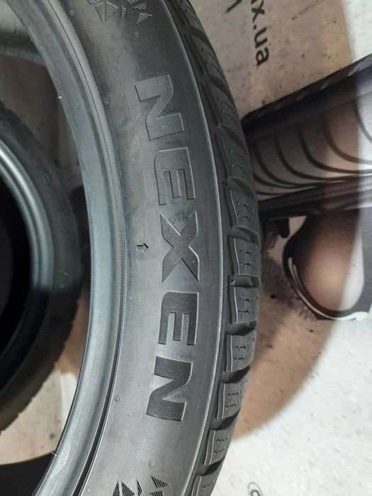 Шини 6,5мм 235/40 ZR18 NEXEN WinGuard Sport 2 б/у зима склад
