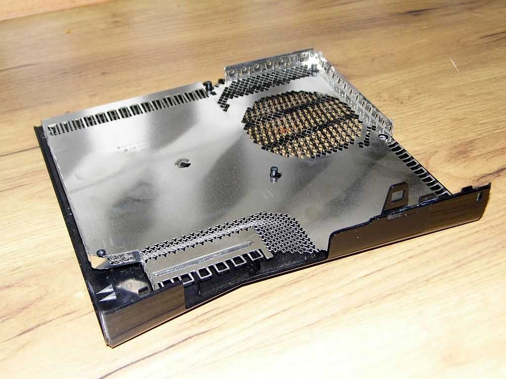 Górna część obudowy konsoli XBox 360 Slim Piano Black