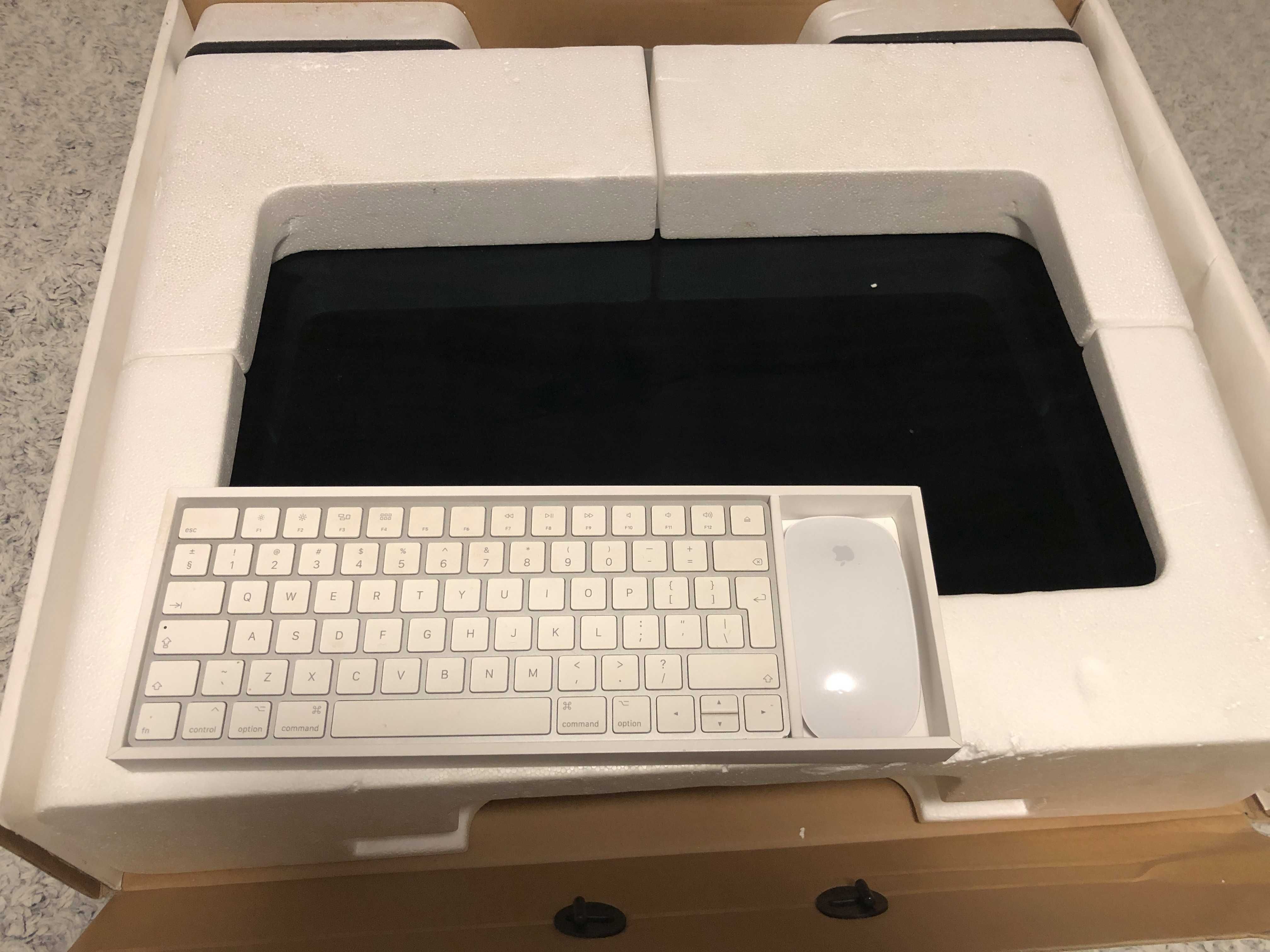 Apple iMac 21,5'' 4K Retina (MRT32ZE/A)