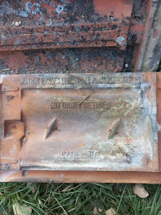 Продається черепиця і гусаки!!!