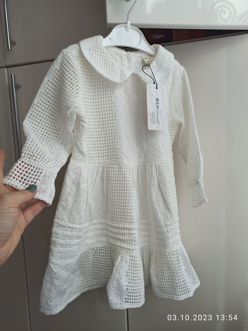 Платье для девочки  2-3 года. Цена 360 грн.