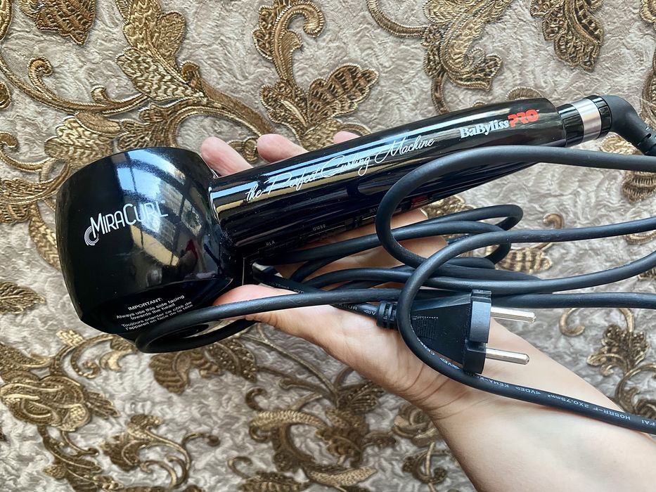 Автоматична плойка BABYLISS PRO. Праска для волосся. Фен.