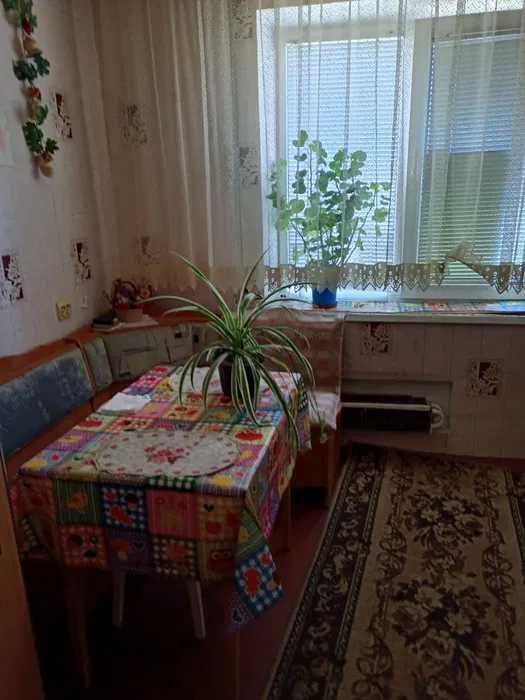 Оренда кімнати на Оболоні біля метро Г, Дніпра. БЕЗ застави!