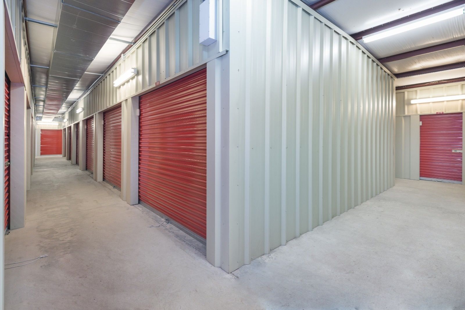 MADORNA, arrecadação,self-storage,depósito,Guarda-móveis