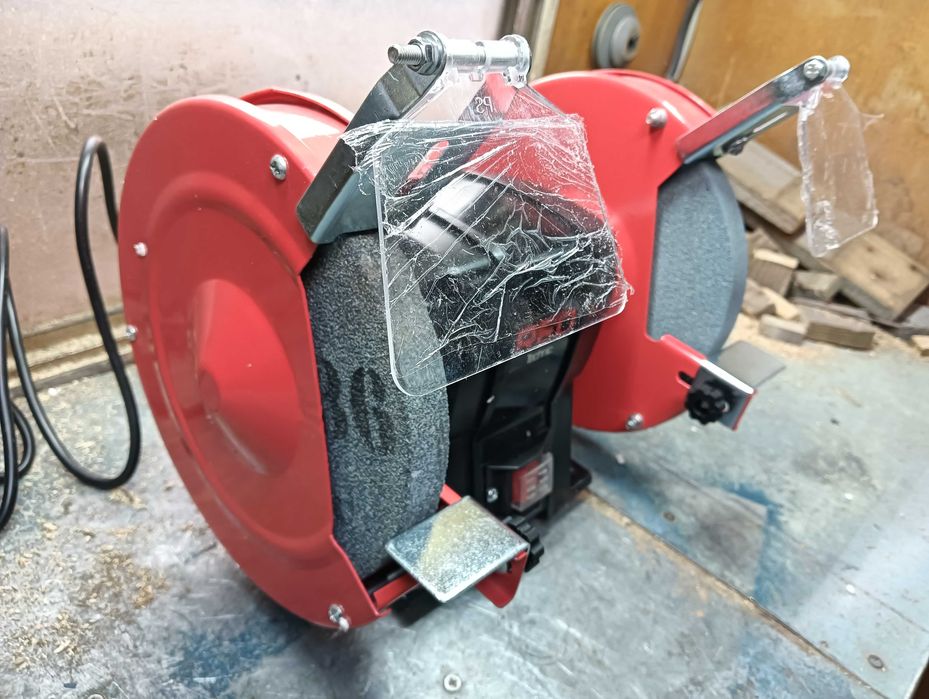 Szlifierka stołowa 1700W 230V kamień 200M