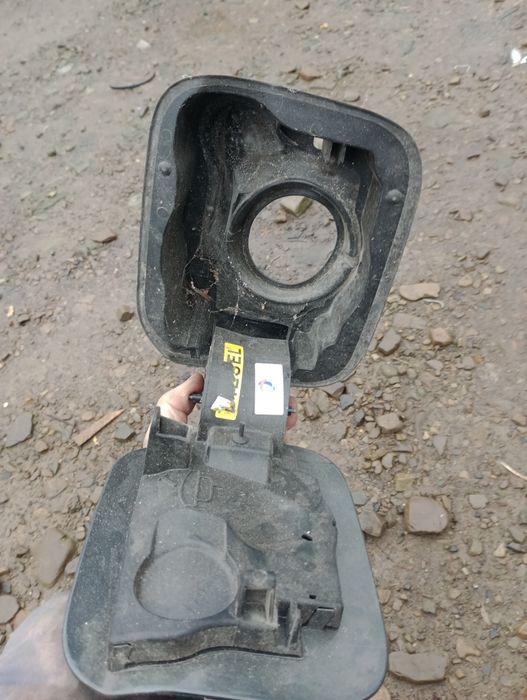 Лючок бензобака Сітроен с елізе Citroen c