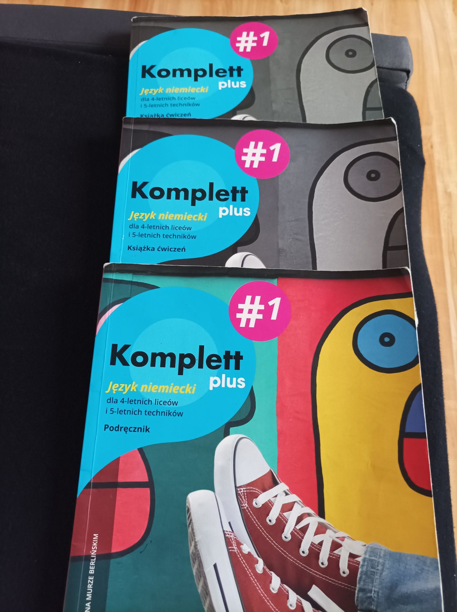 Komplett plus 1 podręcznik i ćwiczenia do języka niemieckiego