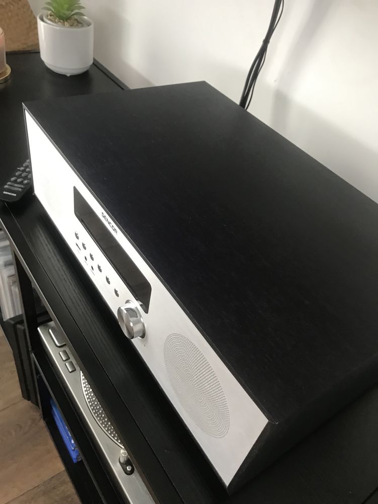 Wieża Sencor CD, funkcją BLUETOOTH, wejściem AUX, portem USB