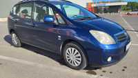 Toyota Corolla Verso 2.0 D4D 90 km diesel