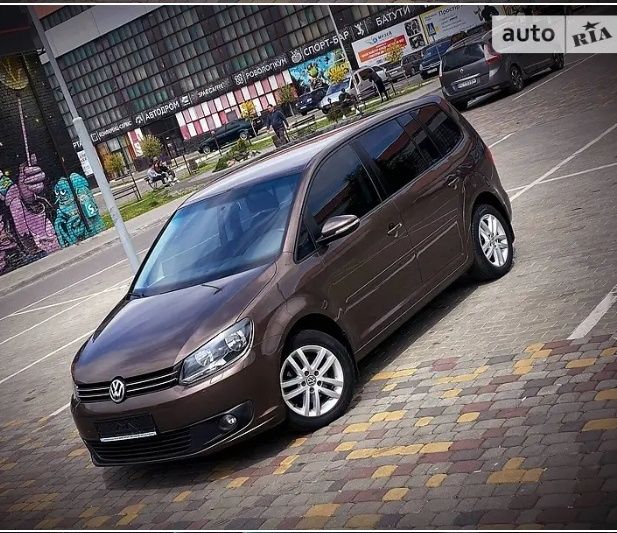 Volkswagen Touran 2012 Highline 2011