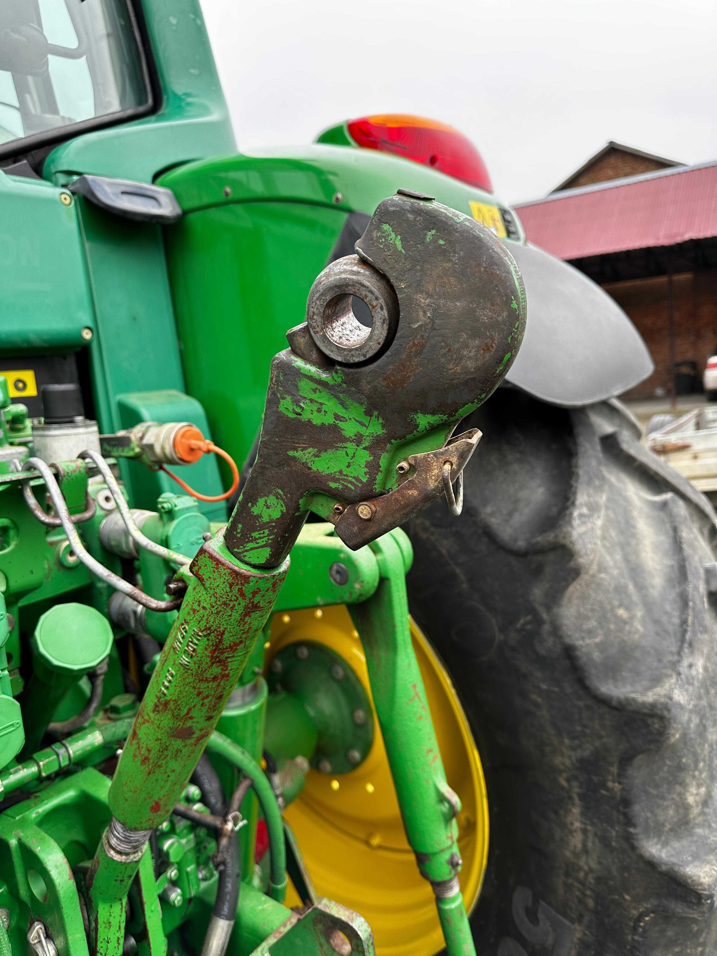 Трактор John Deere 6820 - 2003рік
