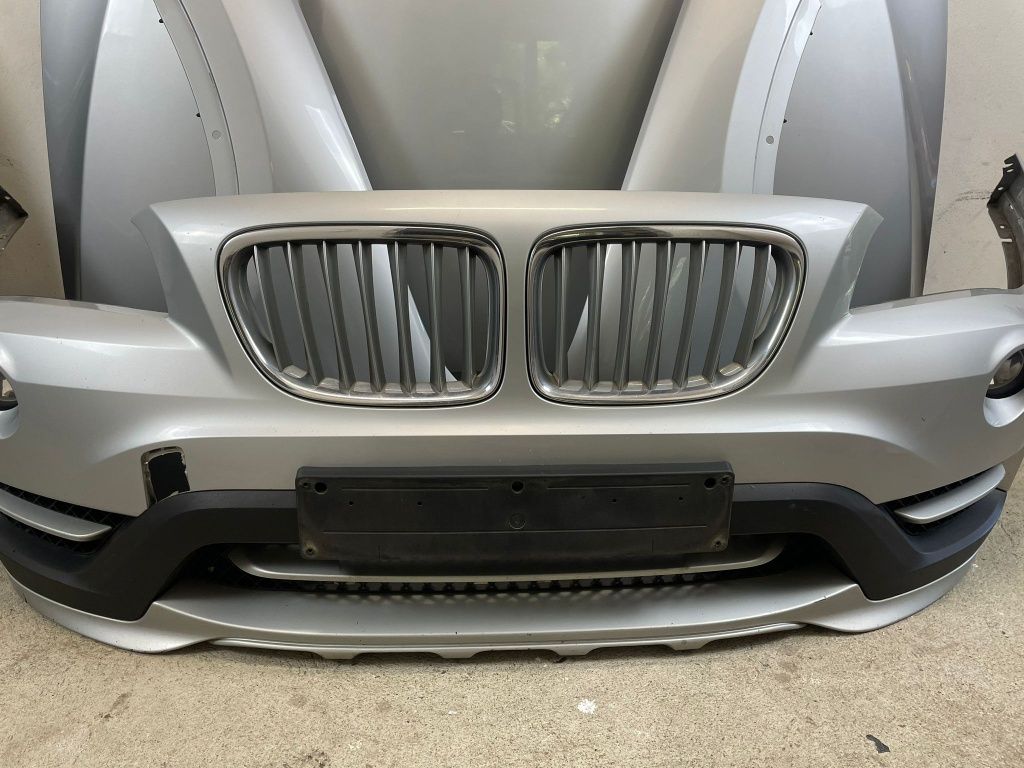 Bmw X1 E84 lift X line Zderzak Pas Przedni Chłodnice Kolor a83