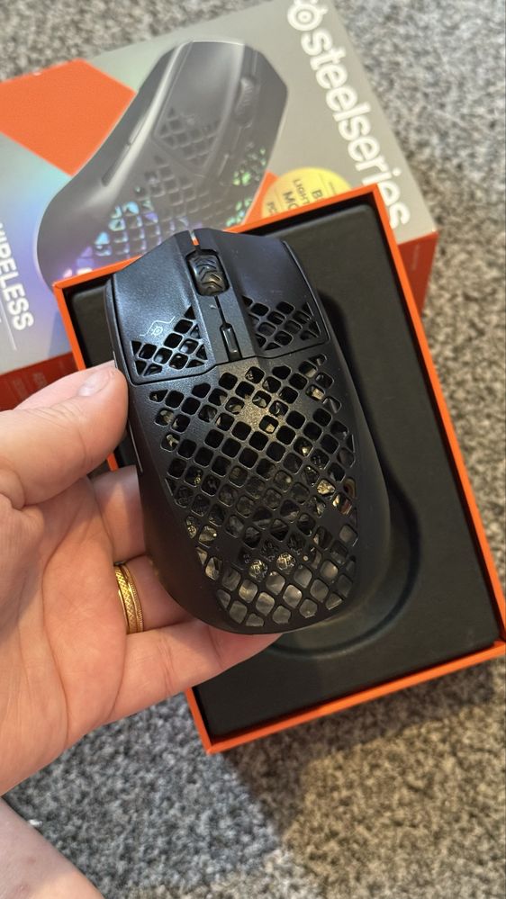 Mysz gamingowa bezprzewodowa Steelseries Aerox 3 Wireless czarna