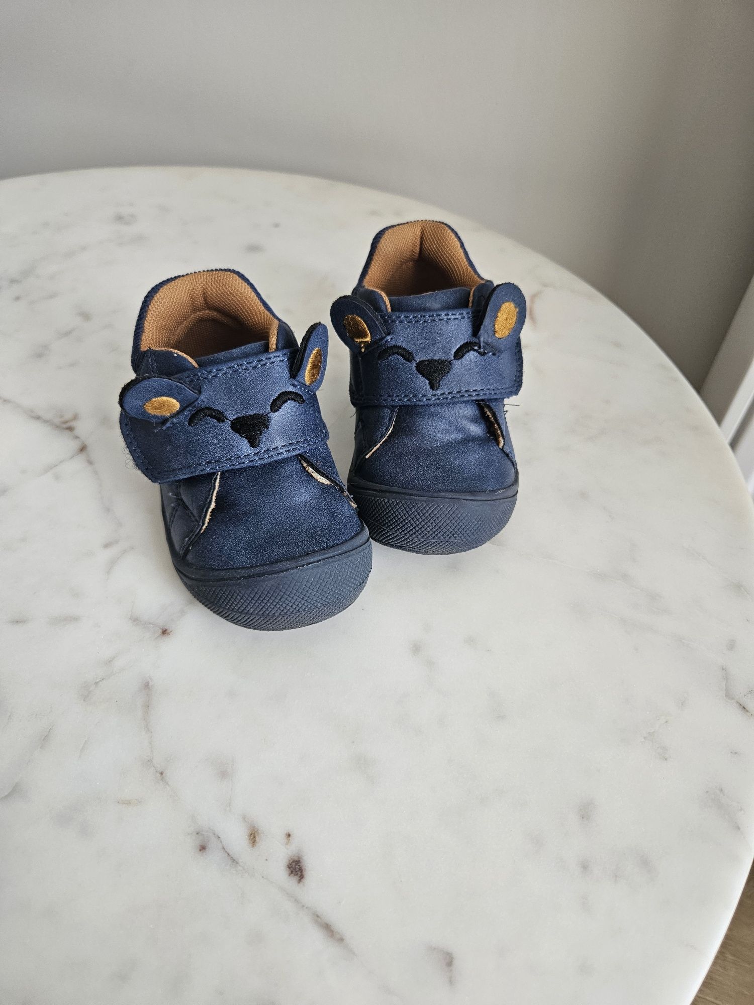 Buty na rzepy skorzane niemowlęce 20 cool club