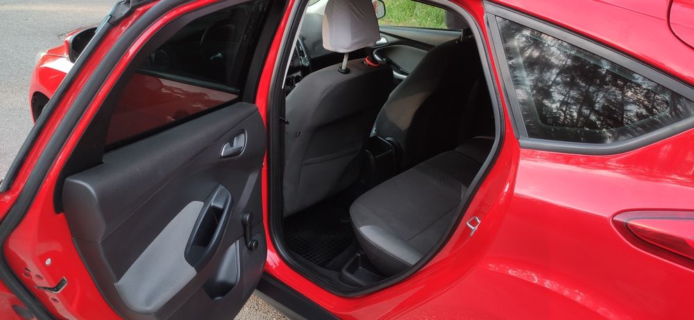 Ford Focus  3  2013 год