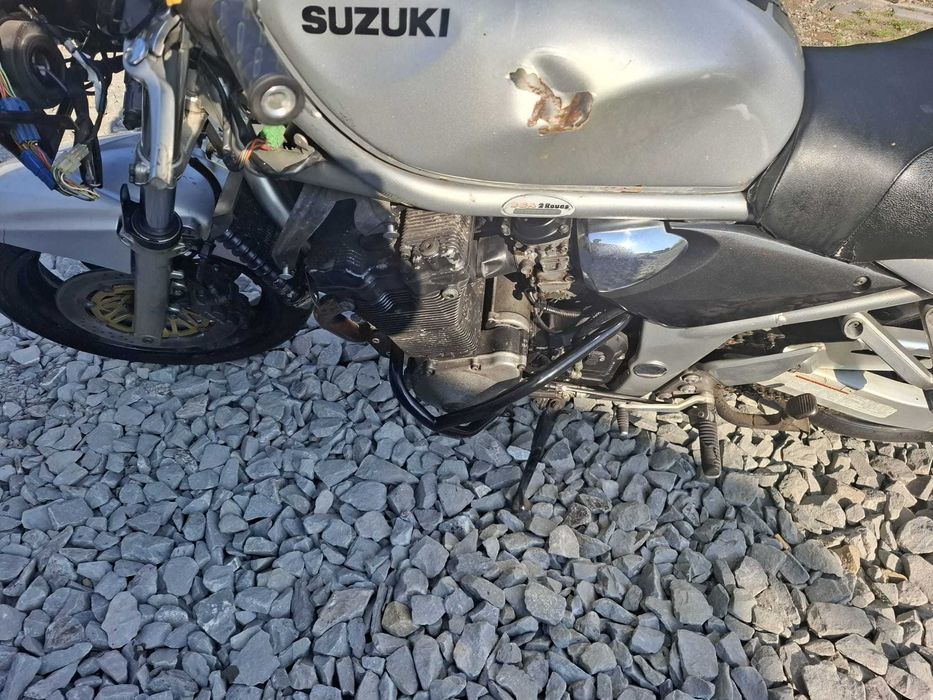 Części Suzuki Bandit 1200 Rok 2001