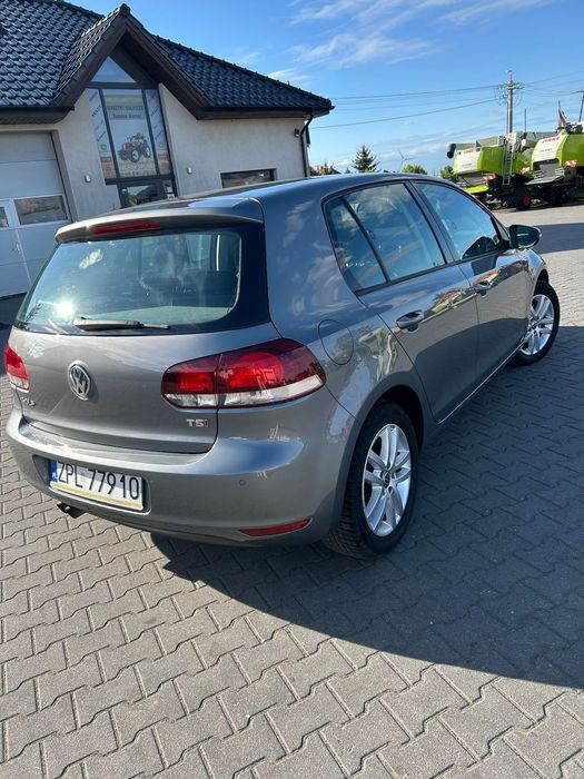 Volkswagen Golf VW Golf Highline. Stan wzorowy.Mały przebieg.Bezwypadkowy.Automat.