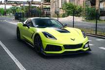Wynajem Corvette C7 6.2 V8 Targa bez kaucji wypożyczalnia samochodów
