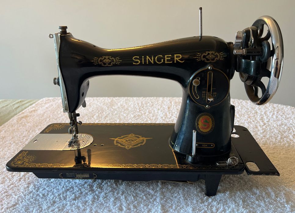 Máquina Costura SINGER 15K Antiga a Funcionar (Colecionável)