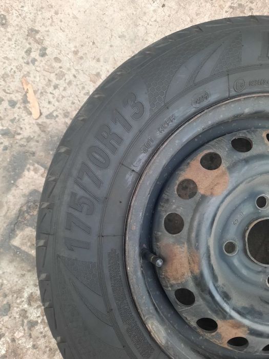 Продам резину на део, жигули