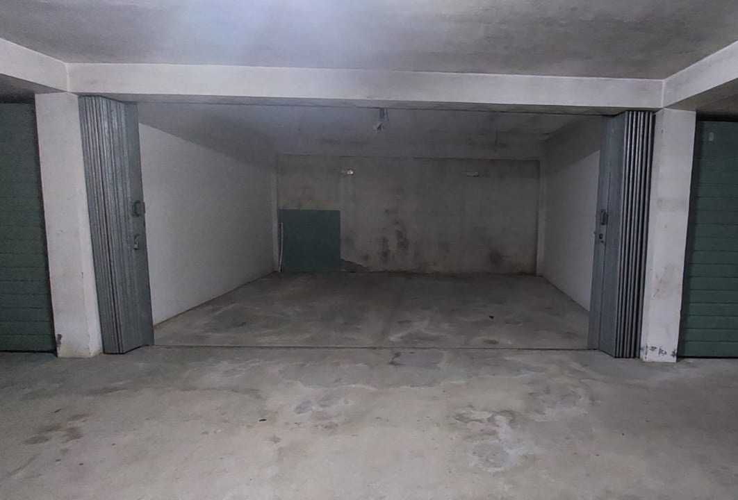 Garagem Privativa com bons acessos