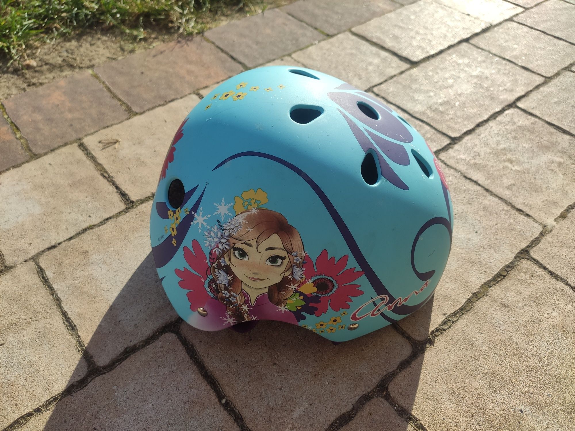 Kask rowerowy disney