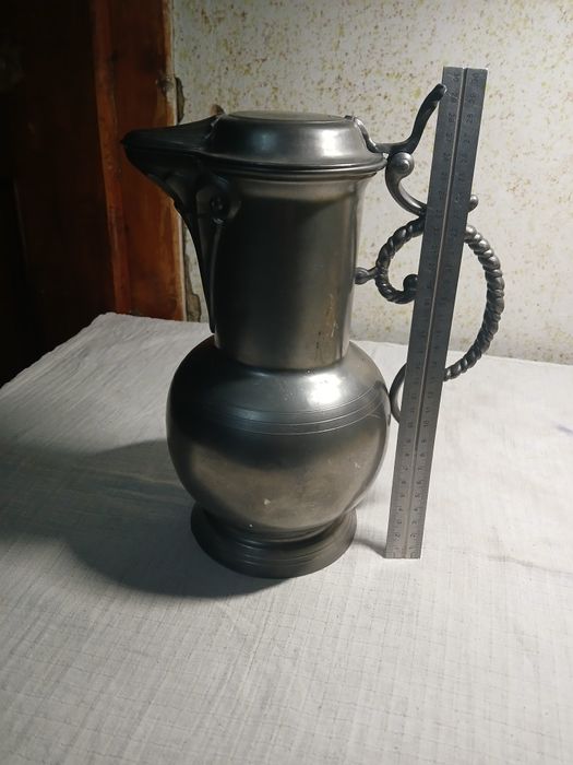 Большой оловяний кушин німецький