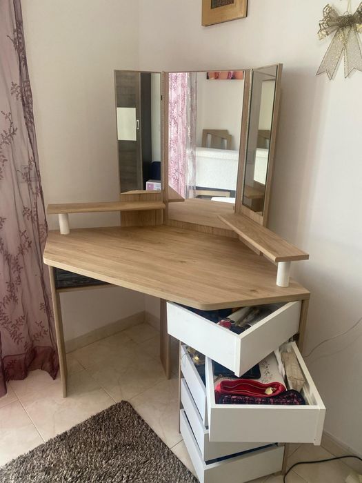 Toucodor com espelho