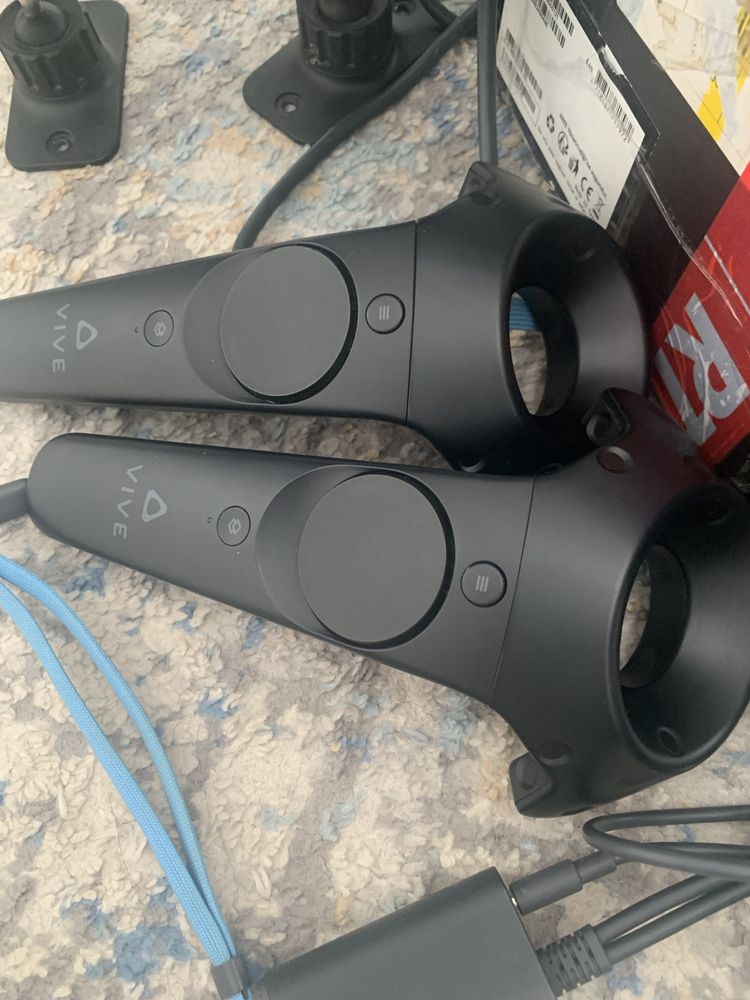 "HTC Vive Cosmos Elite full – Bilet w Jedną Stronę do Innego Wymiaru!"