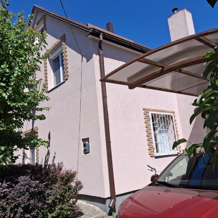 Дом-дача в Подгородном cо своим берегом и баней