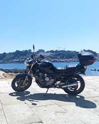 Moto Yamaha XJ600n