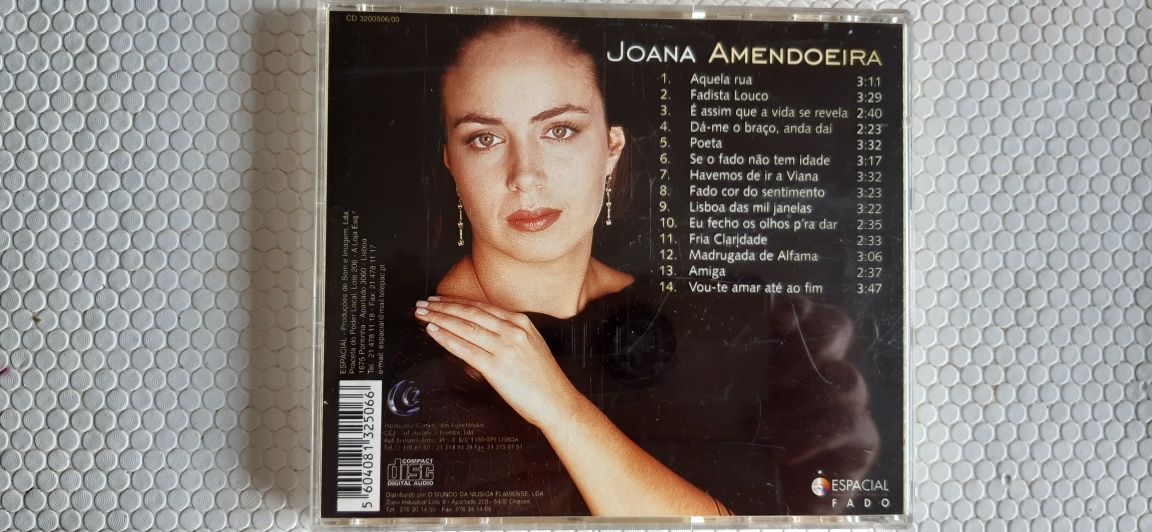 Joana Amendoeira (fadista)- AQUELA RUA