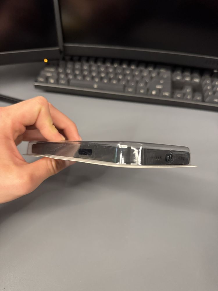 Etui Silikonowe iPhone 16 Plus Czarne