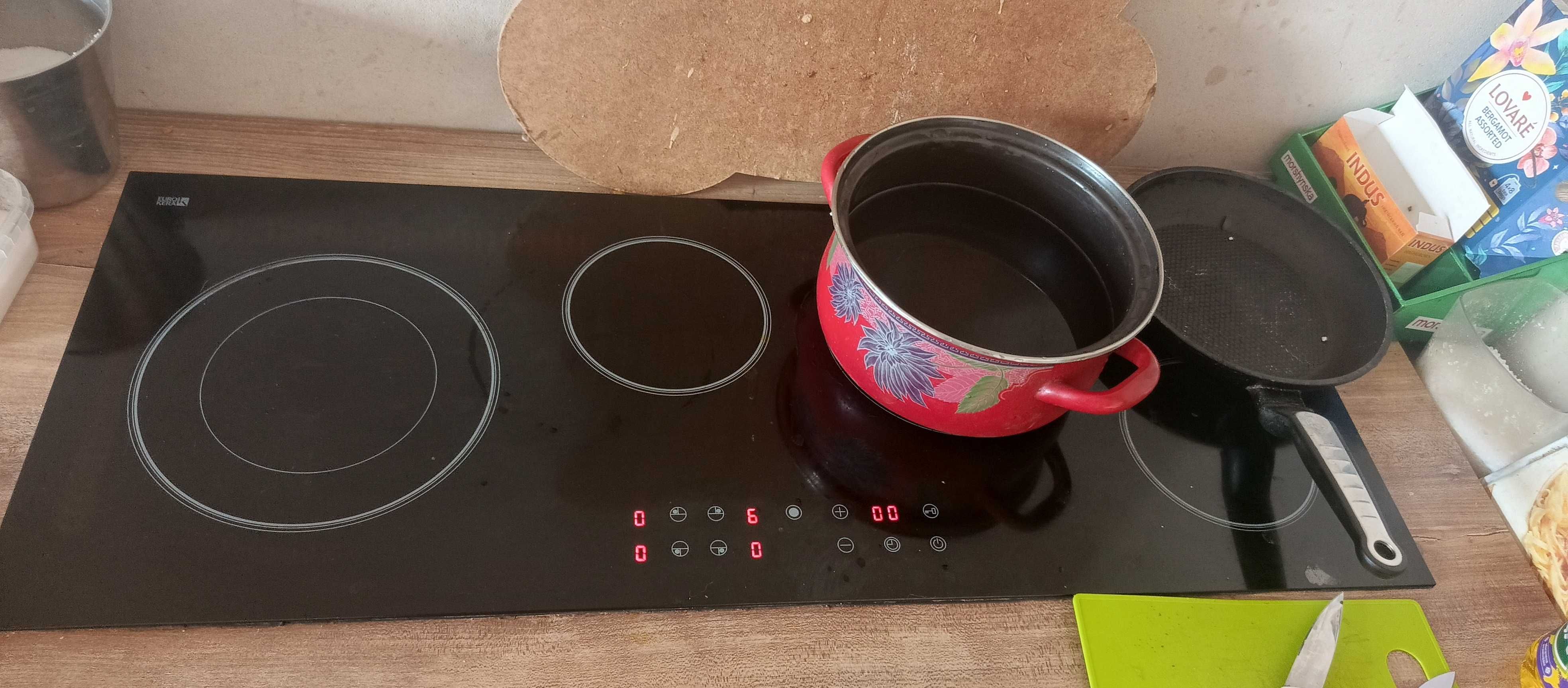 Продам варочную панель со столешницей..