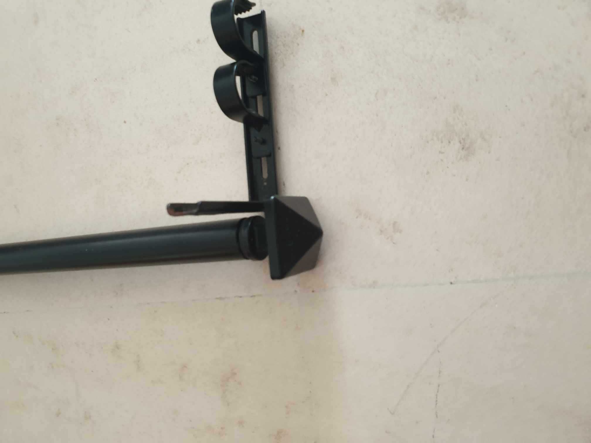 Varão para cortinados