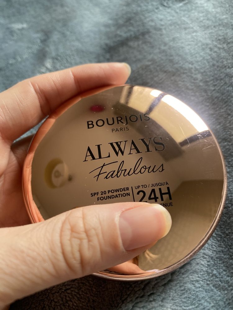 Puder bourjois fabulous rouse ivory